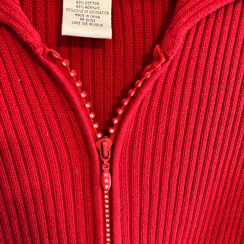 Quacker Factory Red Short-Sleeve Zip Front Cardigan - Picture 6 of 6